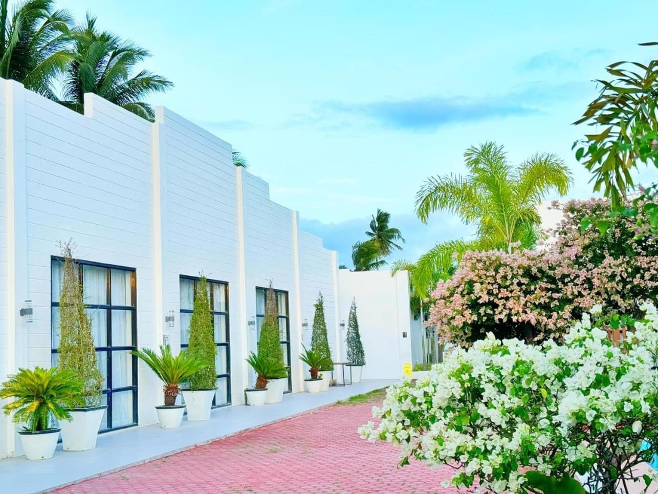 Grand Palmera Hotel General Santos City Ngoại thất bức ảnh
